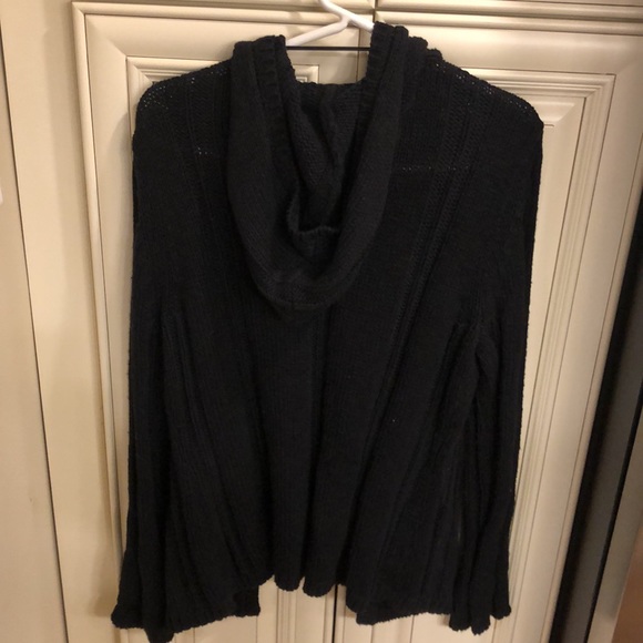 Style & Co Hooded Sweater with front Buckles - Picture 8 of 10